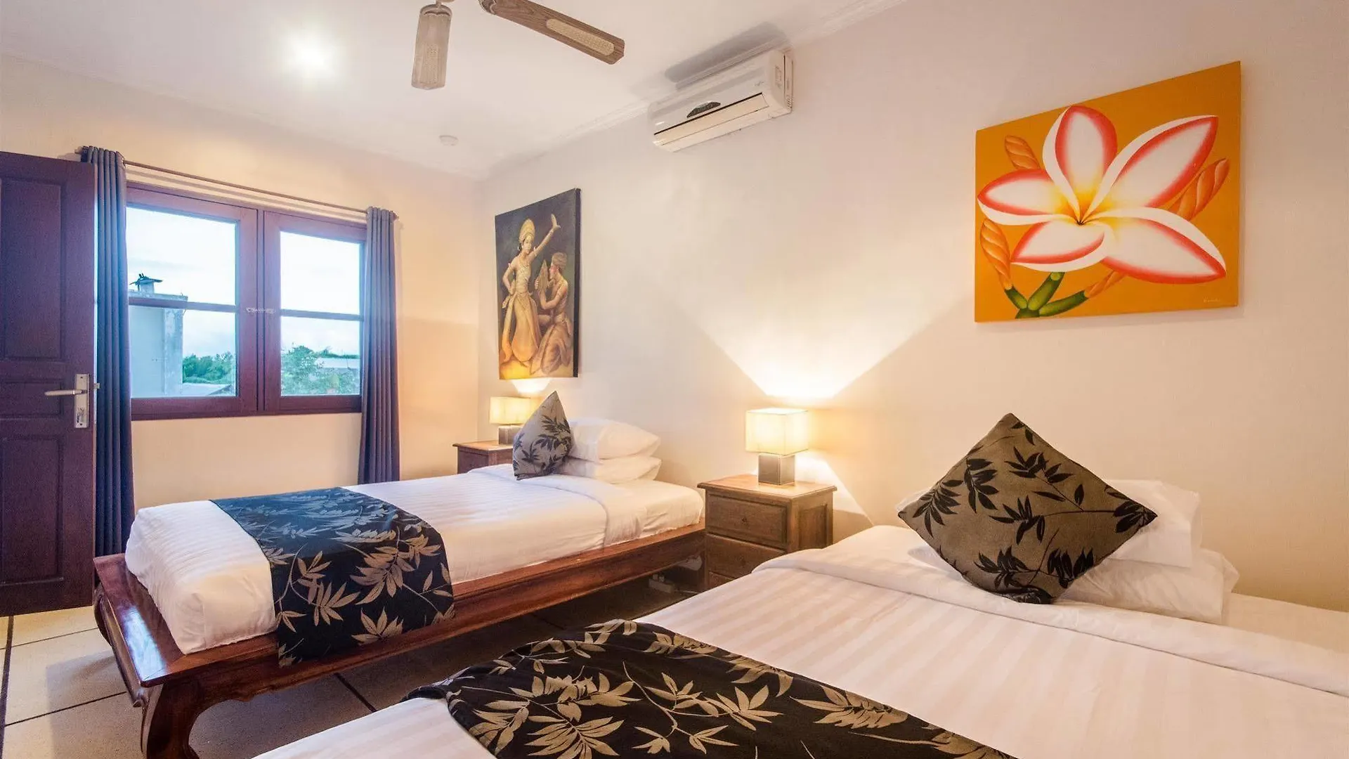 Villa Krisna Seminyak 0*,  Endonezya